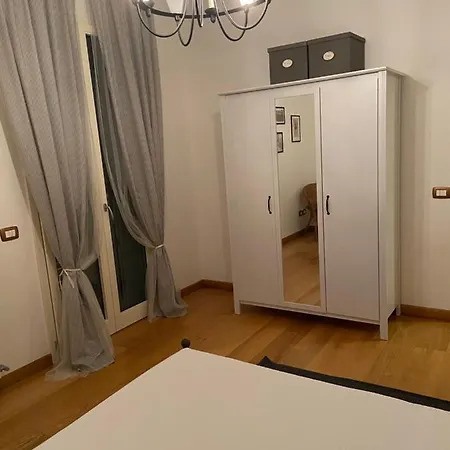 Corso Italia 아파트